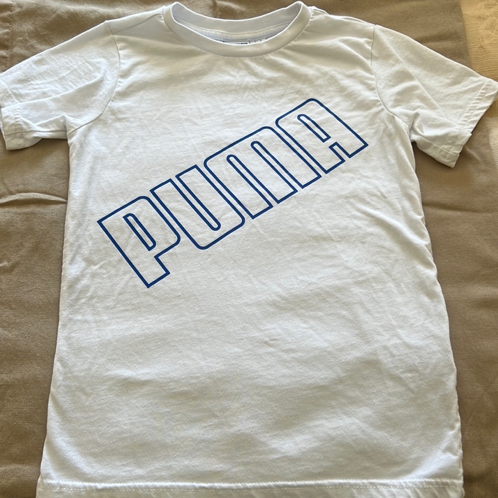 Puma, short sleeve T-shirt, like new